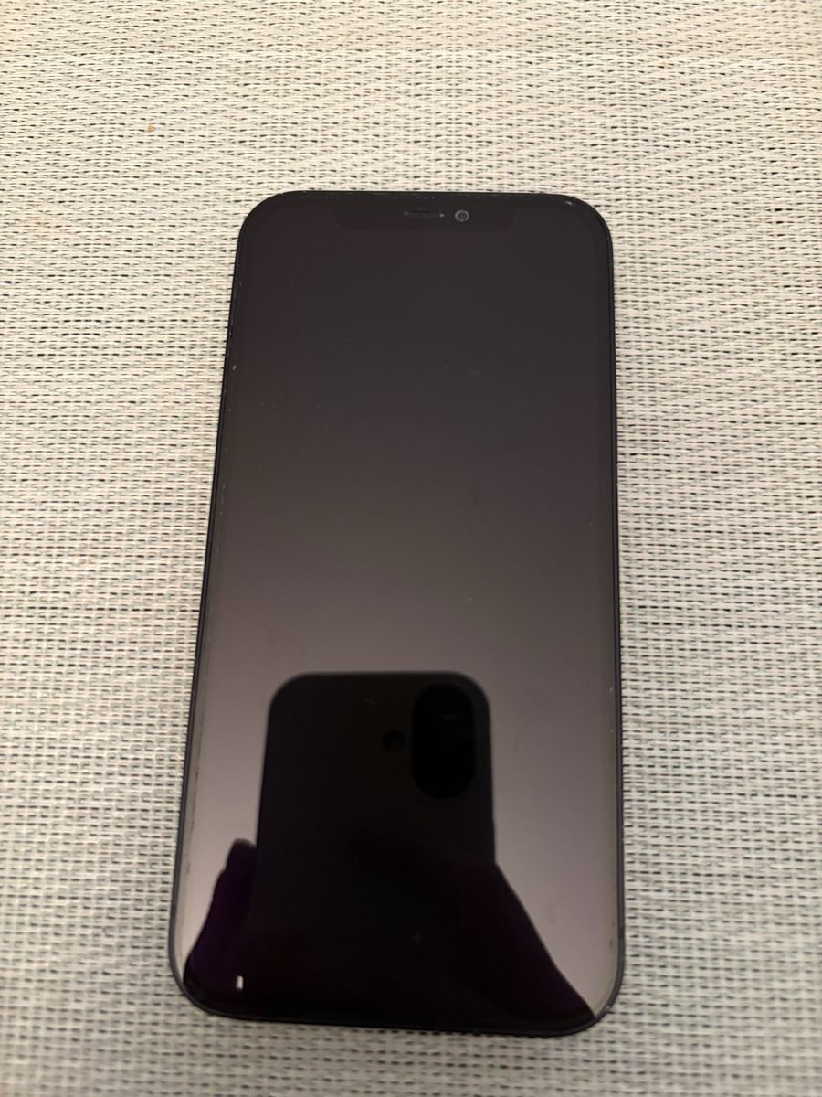 Apple Portables: iPhone 12 128 GB – D'occasion à Bern par ssa_cp6y 1