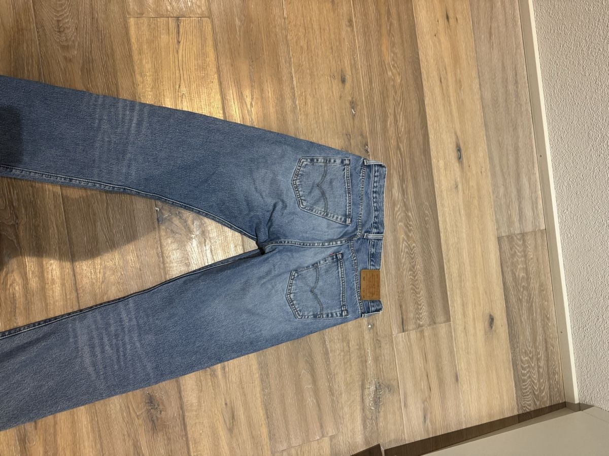 Levi's Jeans: Levis Jeans 501 – Usato da Winterthur venduto da Baggio2