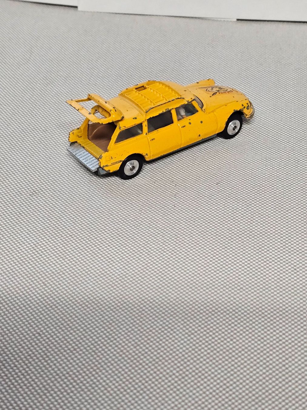 Corgi Toys Modellini d'auto: Corgi Citroën DS Safari – Usato da Starrkirch-Wil venduto da easygo13 1