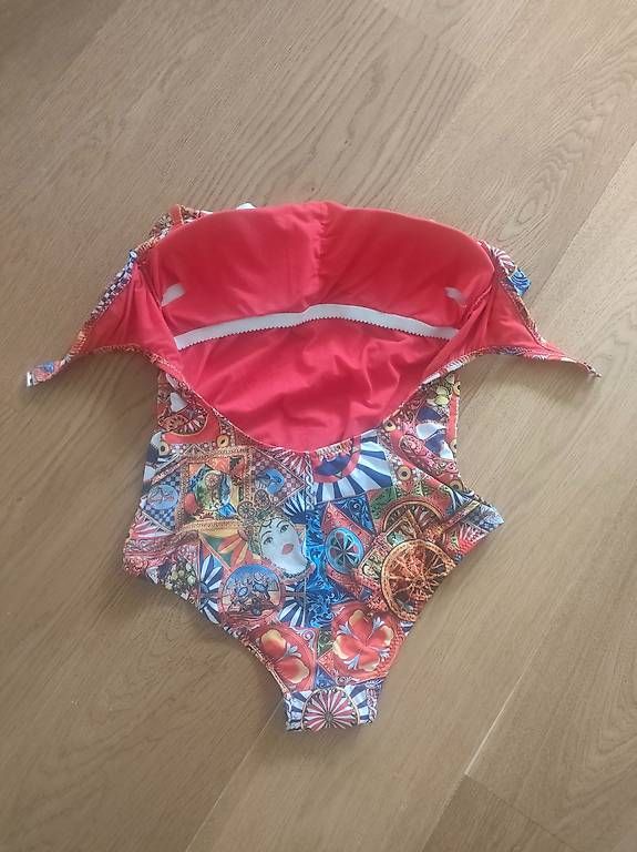 Badekleider & Bikinis: Badeanzug "Sizilien" Gr. M – Neu (gemäss Beschreibung) aus Kilchberg ZH von evahug 1
