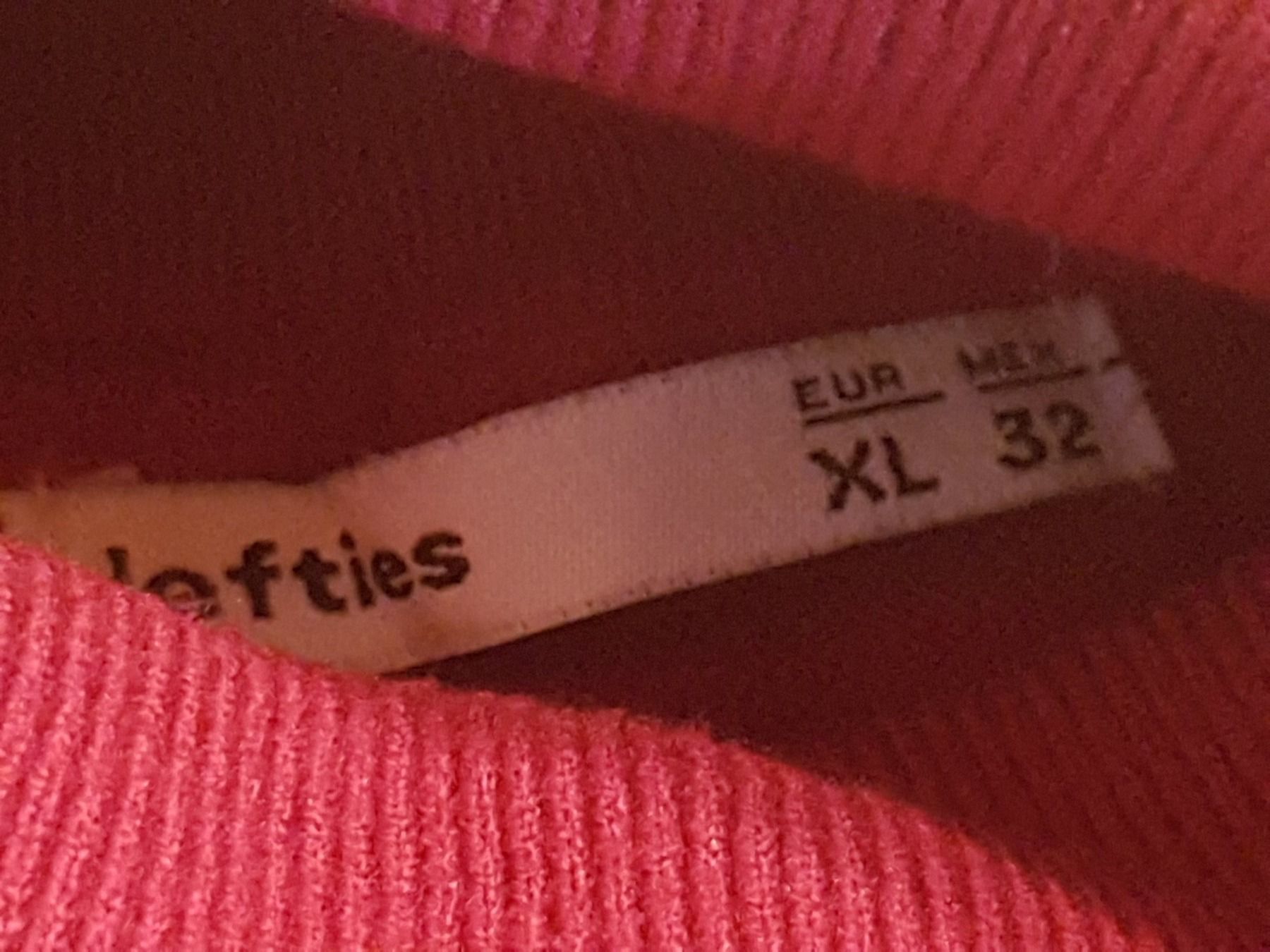 Maglioni & Felpe: Pull col roulé taille XL marque Lefties matière douce – Usato da Villiers venduto da san_jn5w 4