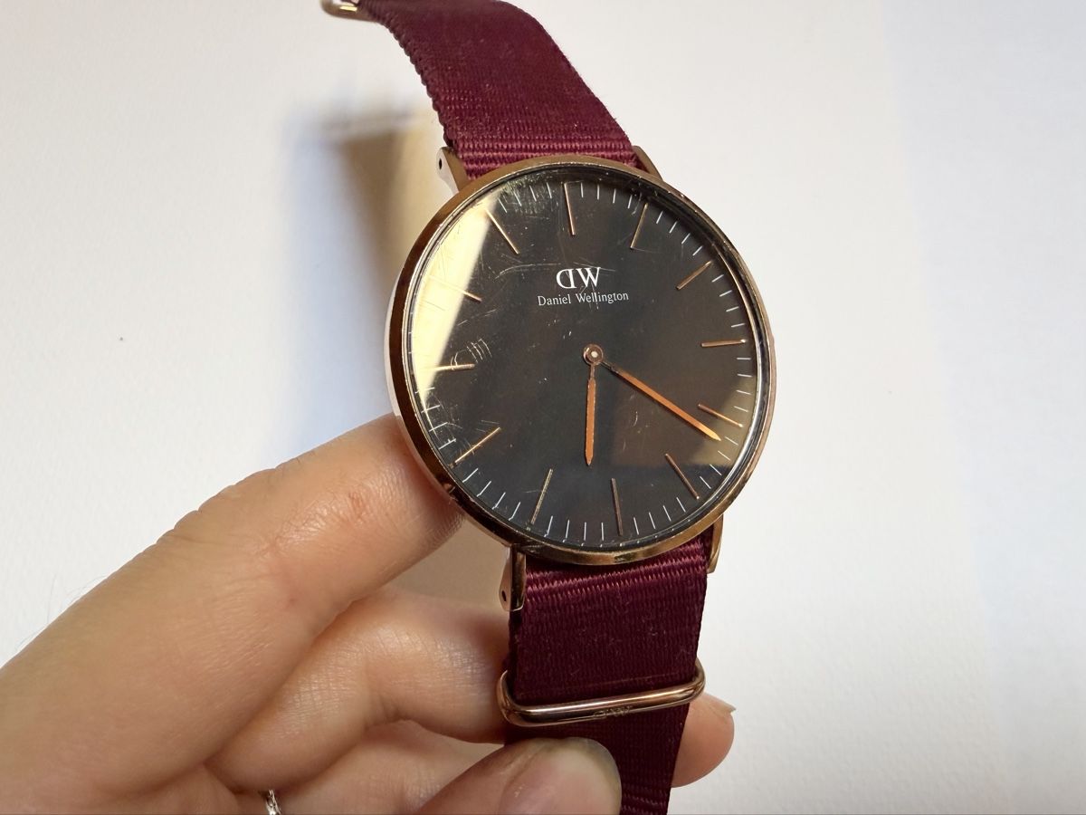 Daniel Wellington Uhren: Montre Daniel Wellington – Gebraucht aus Founex von Hyrienne 4