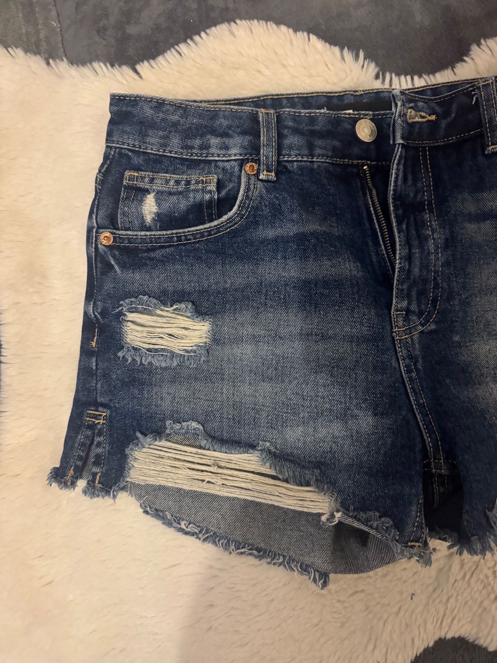 Jeans: Jeansshorts Grösse M, Used Look – Neu (gemäss Beschreibung) aus Künten von bel_6wn2 1