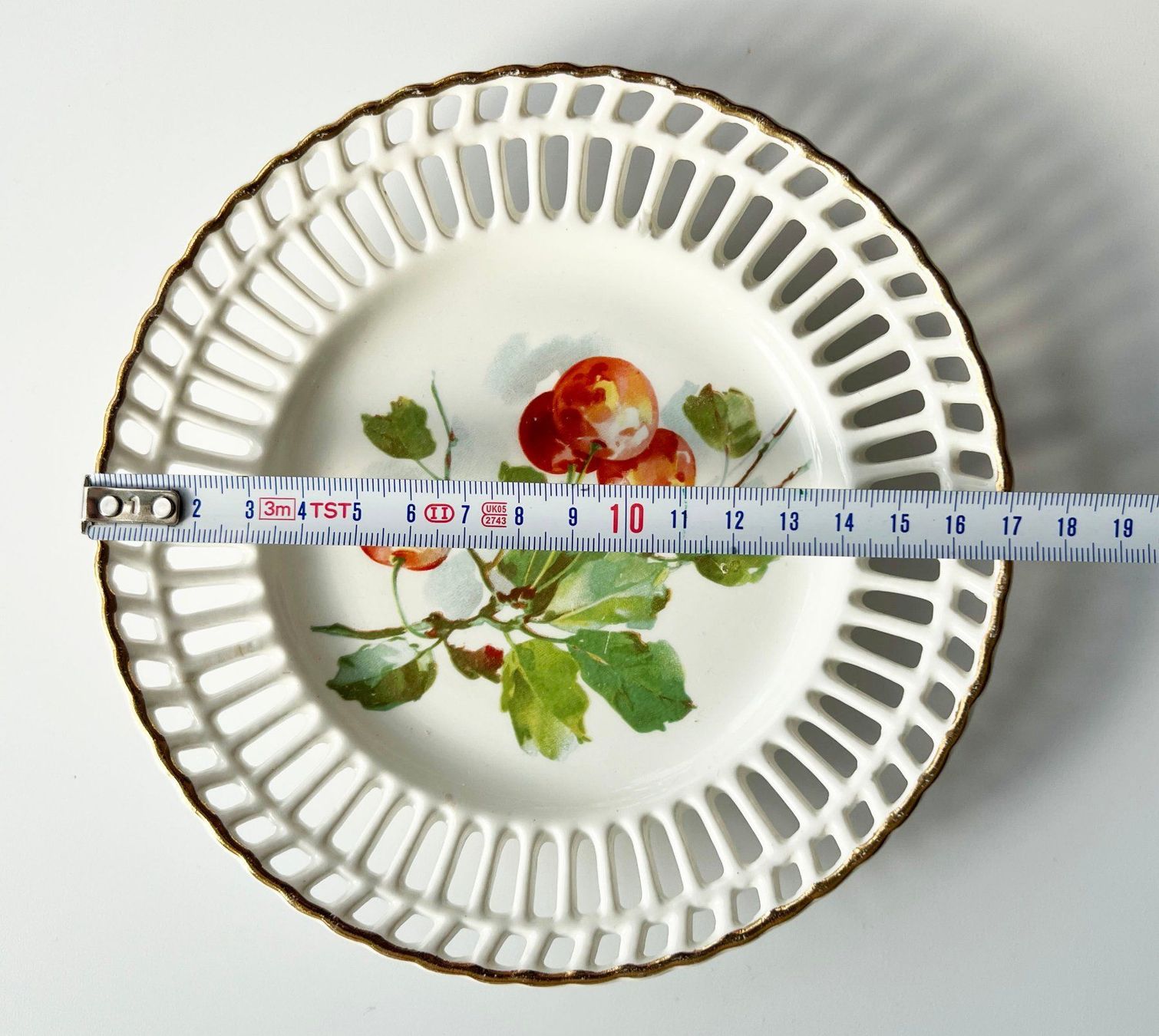 Assiettes: MAX ROESLER*DURCHBRUCHTELLER* – D'occasion à Dübendorf par Orchid18 3