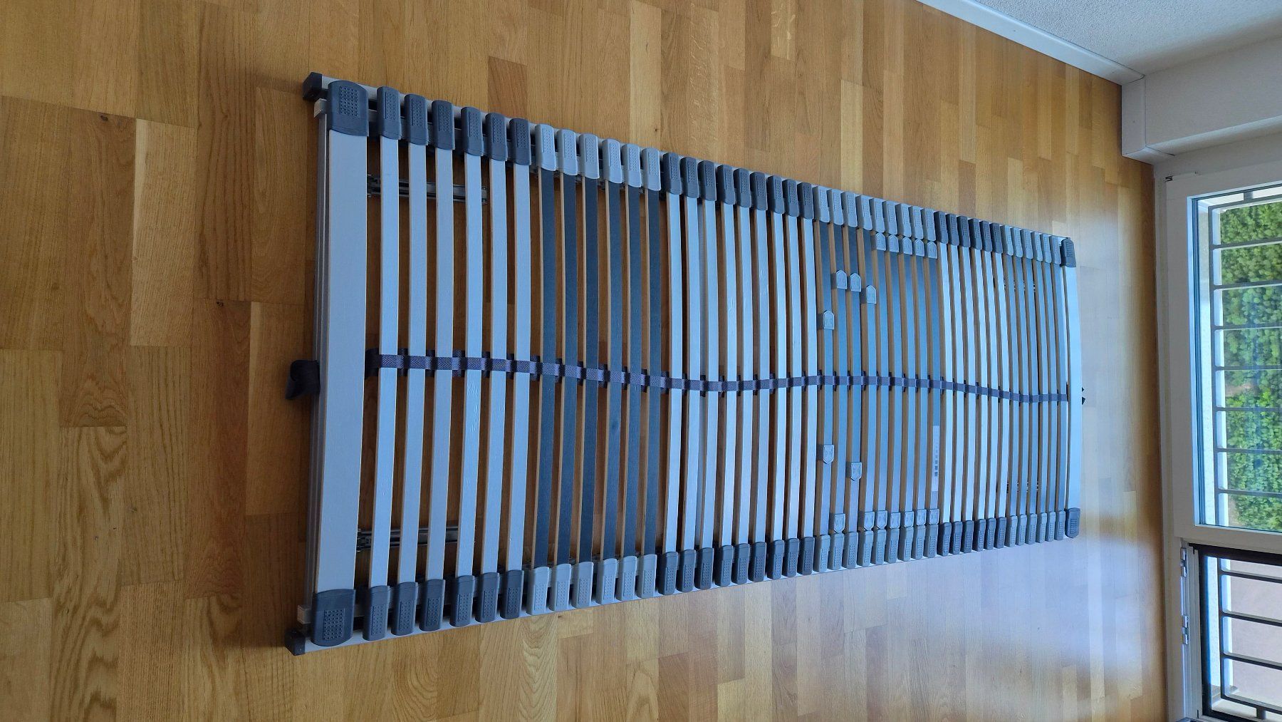 Jysk Reti a doghe: Lattenrost verstelbar 90x200 cm – Usato da Winterthur venduto da Lecrae