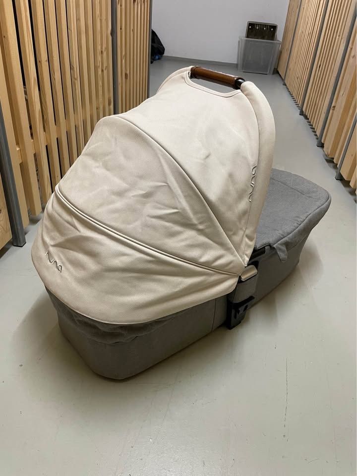 Nuna Kinderwagen: Nuna mixx next Babywanne – Gebraucht aus Oberuzwil von samay.s 2