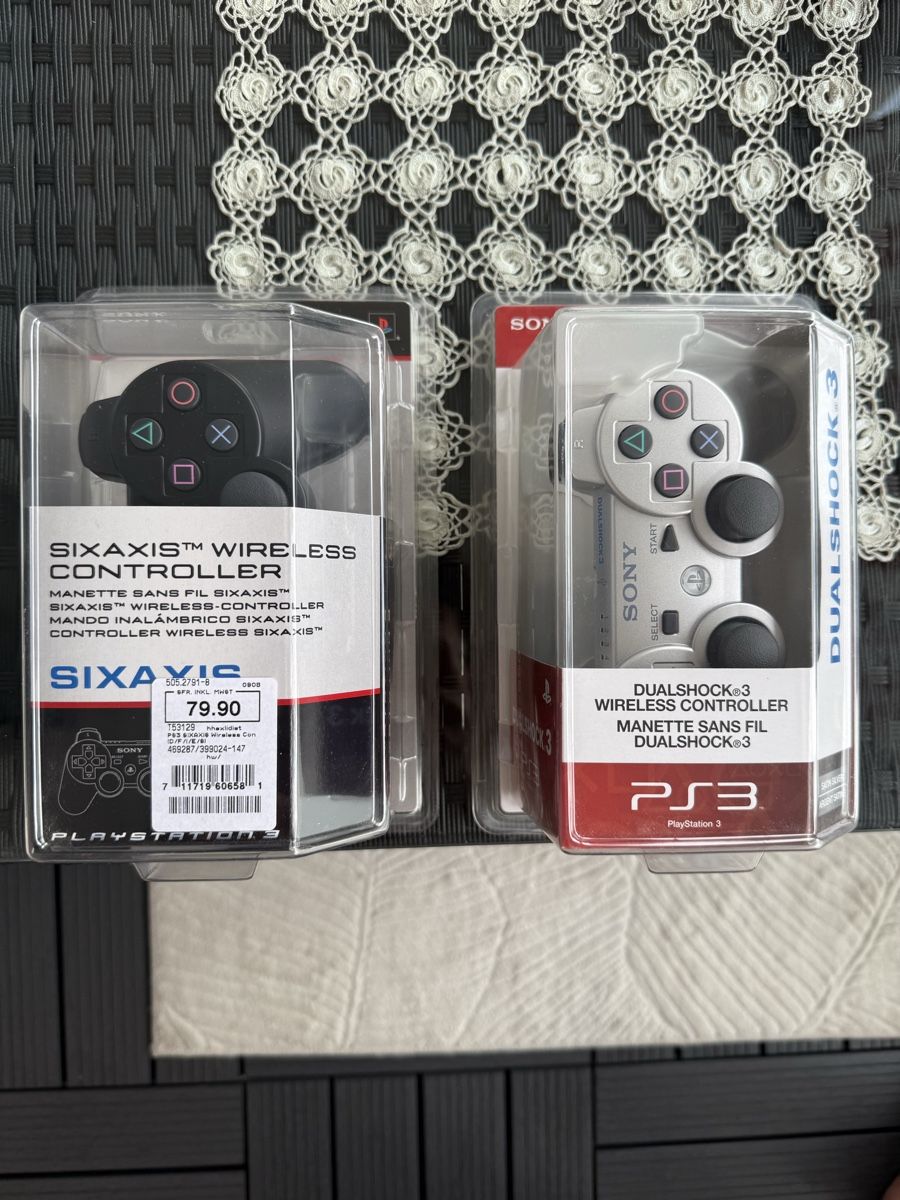 Sony Manettes: PlayStation 3 Controller Original - Neu&OVP – Neuf avec emballage d'origine à Wallisellen par rri_ntp6