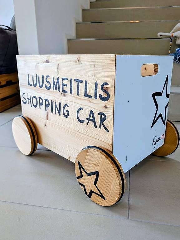 Casse di trasporto: Holzwagen / Holzkiste – Usato da Zürich venduto da Harry29