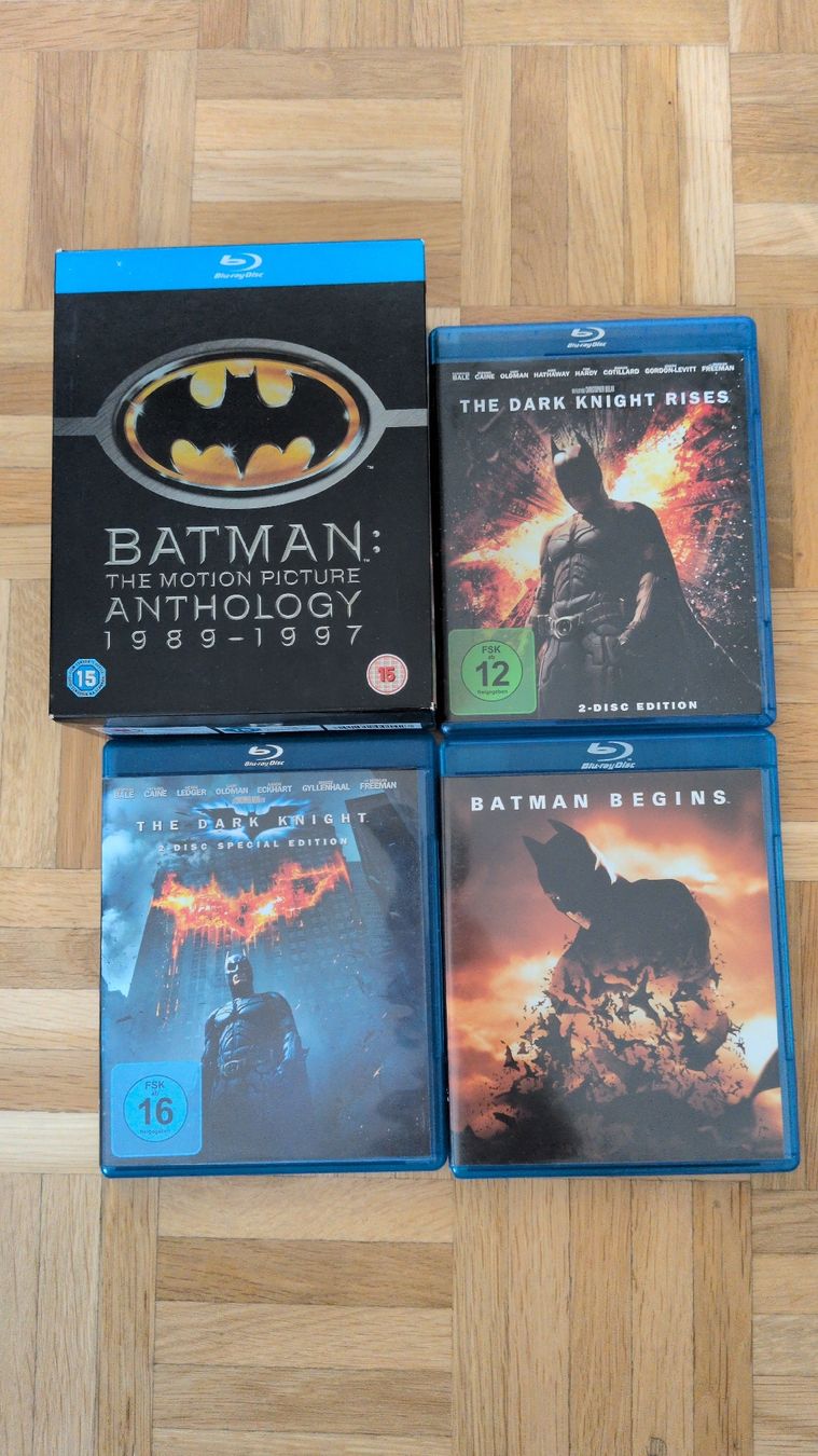 Tutti i DVDs: Batman Blu-ray Set – Usato da Thun venduto da Pizzamike