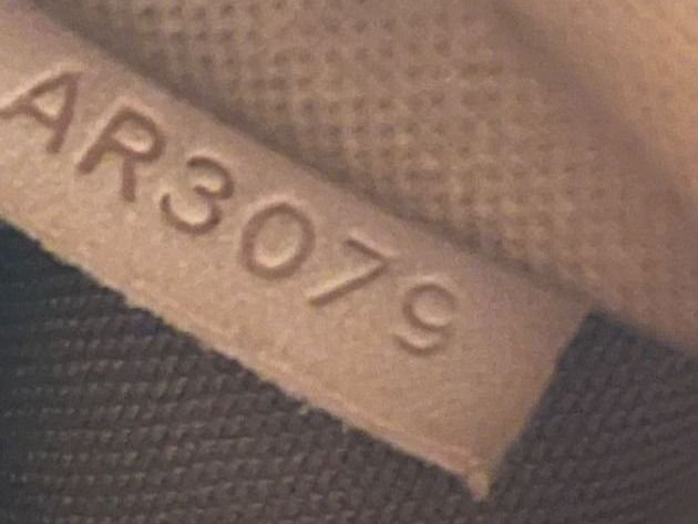 Louis Vuitton Taschen für Damen: Louis Vuitton Tivoli Tasche – Gebraucht aus Bottmingen von sandy_2 7