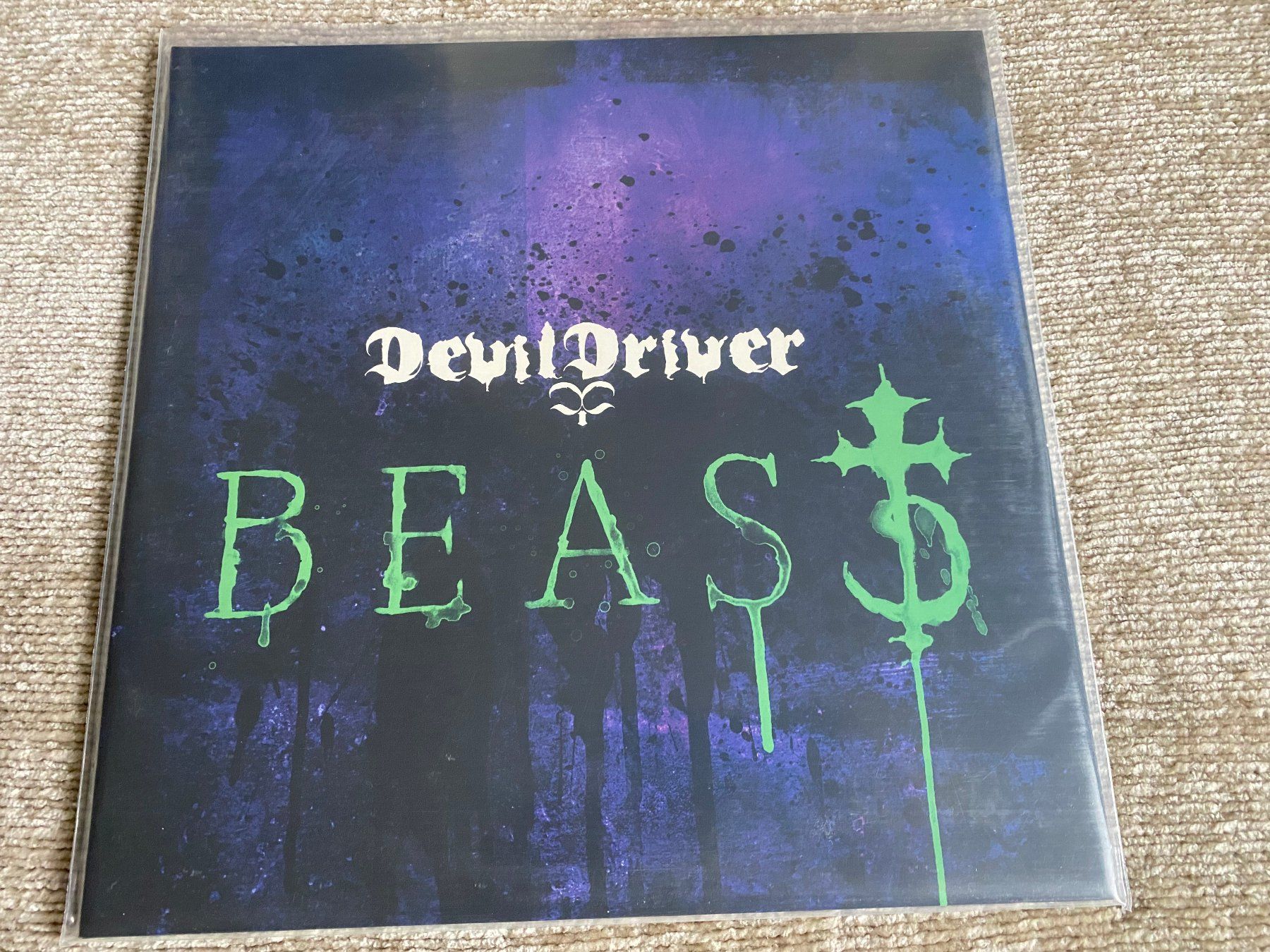 Dischi in vinile: DevilDriver – Beast /  2 Lps Purple & Green Swirl – Usato da Basel venduto da Dinosauce