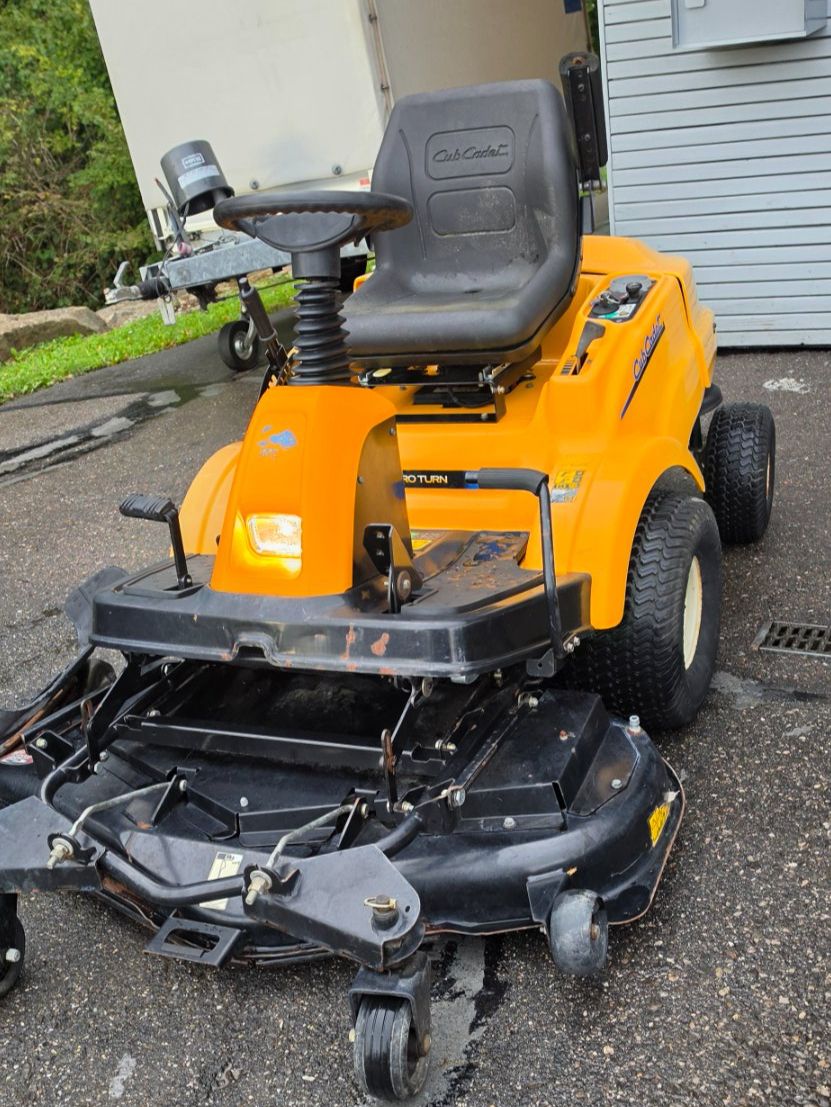 Mtd Tagliaerba: Aufsitzmäher Cub Cadet Pro Turn – Usato da Rain venduto da Fafan069 1