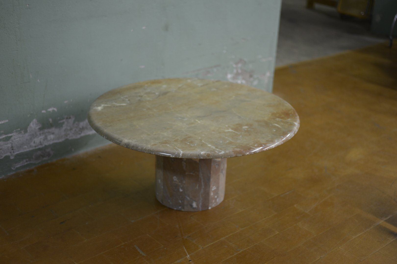 Tavoli: Marmor Couchtisch – Usato da Lichtensteig venduto da UsedINStore 9