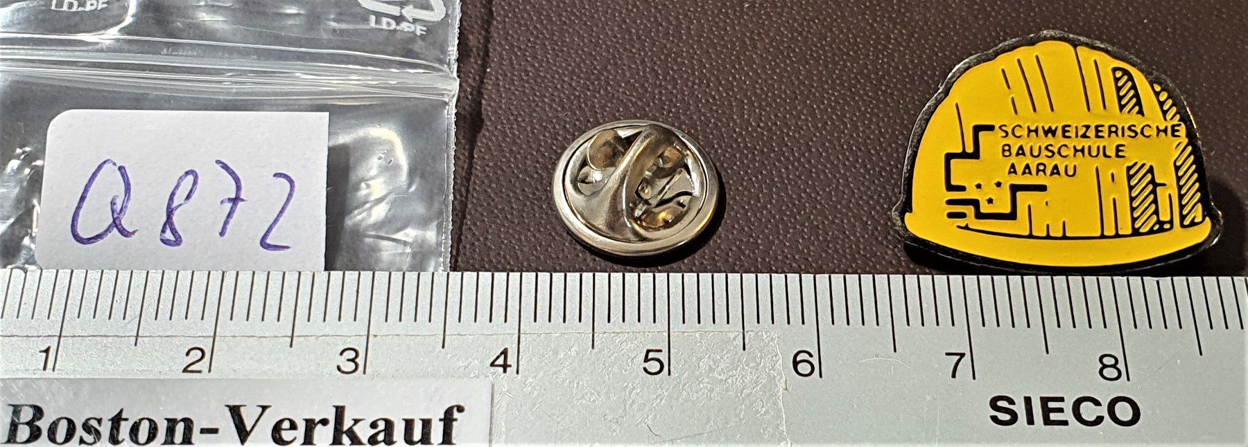 Spille & Fermagli: Q872 - Pin Helm Schweizerische Bauschule Aarau – Usato da Reinach BL venduto da Boston-Verkauf 1