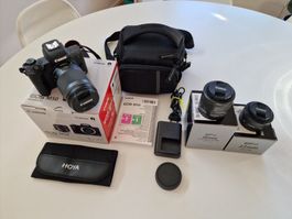 Canon EOS M50 mit 3 Objektiven (EF-M 18-150, 22, 28 Macro)