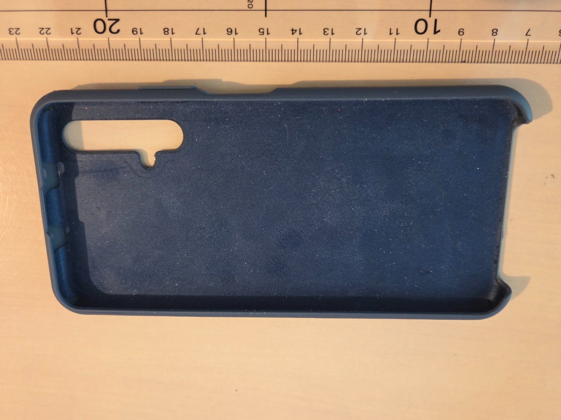 Huawei Cover & Protezioni schermo: Huawei Nova 5T Handyhülle, blau – Usato da Liestal venduto da ITOlio 1
