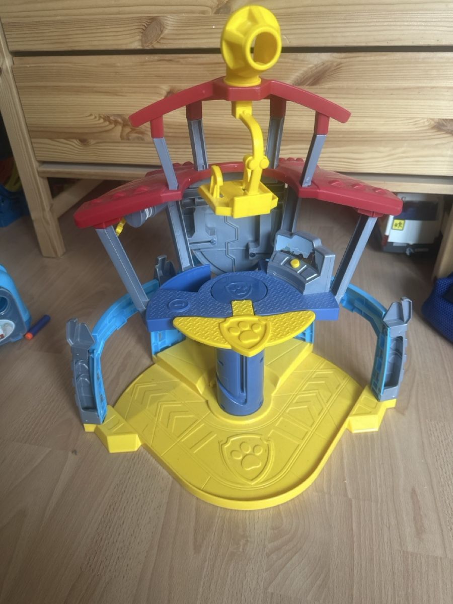 Jouets: Paw patrol tower – D'occasion à Winterthur par Mr.Caffrey 1