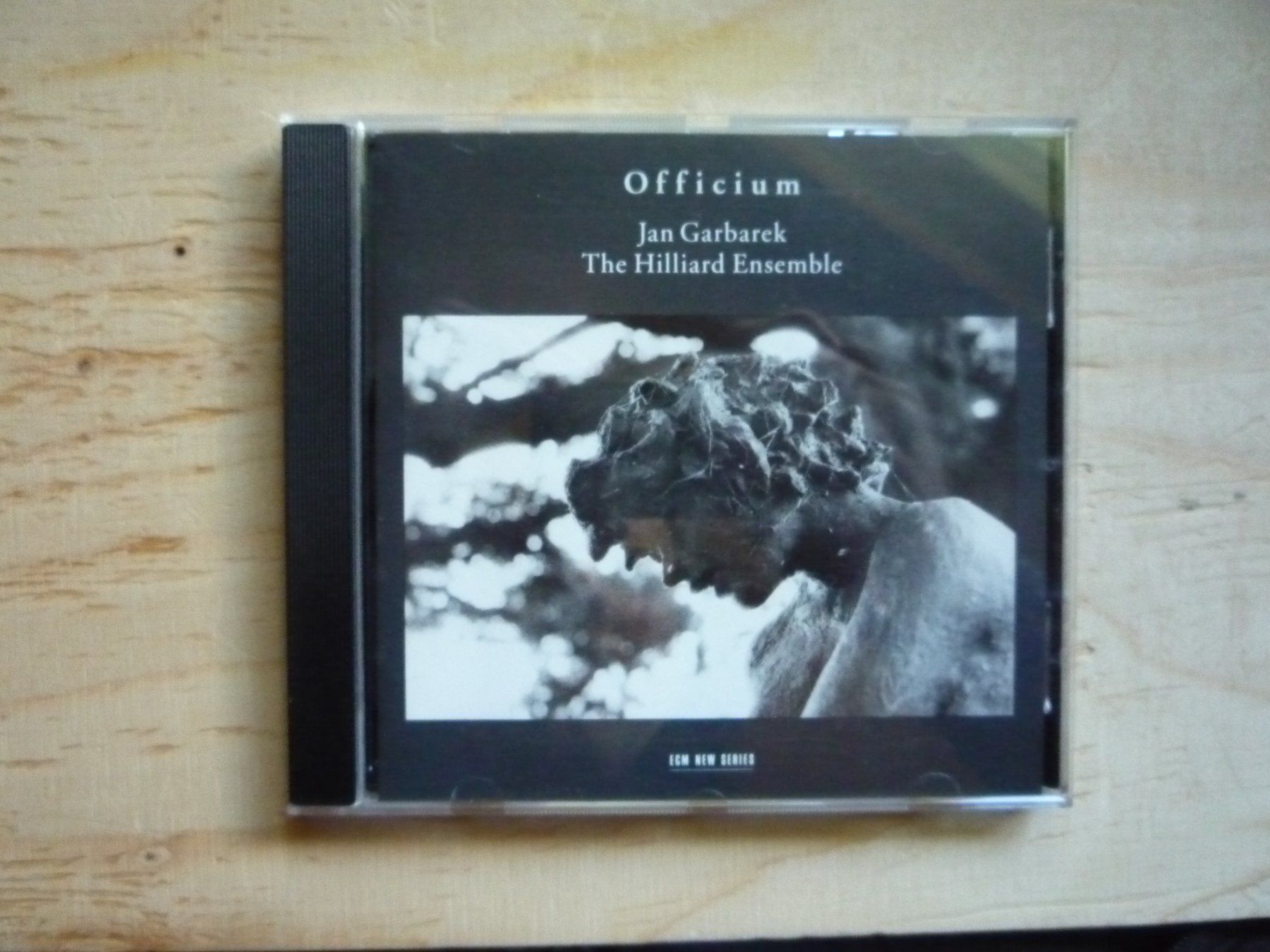 CD: Jan Garbareck/Officium, The Hilliard Ensemble – Usato da Rieden SG venduto da Gant24 3