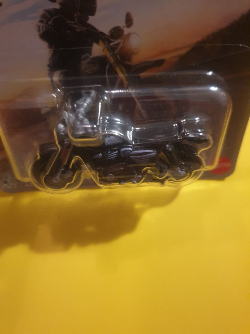 Matchbox Modellautos: Matchbox 2024 TRIUMPH SCRAMBLER – Neu und originalverpackt aus Oftringen von Rotor 2