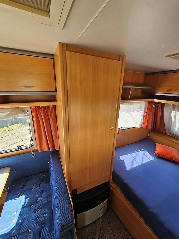 Veicoli da campeggio: A vendre Dethleffs Camper avec auvent 4 saisons – Usato da Belmont-Yverdon venduto da FloridaJeep 6