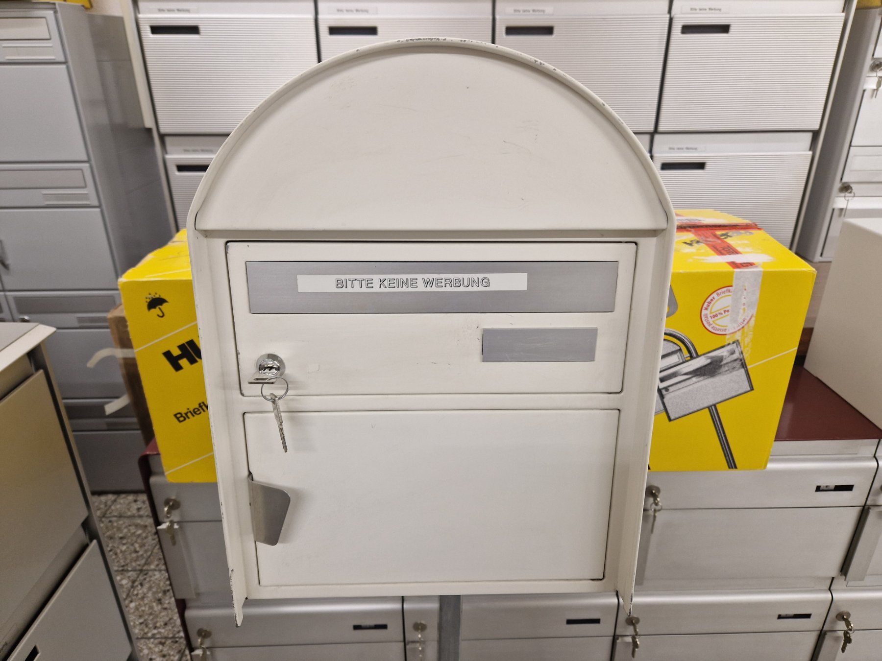 Altro per la casa: Standbriefkasten ( Huber ) – Usato da Wiler b.Utzenstorf venduto da bamaa-shop