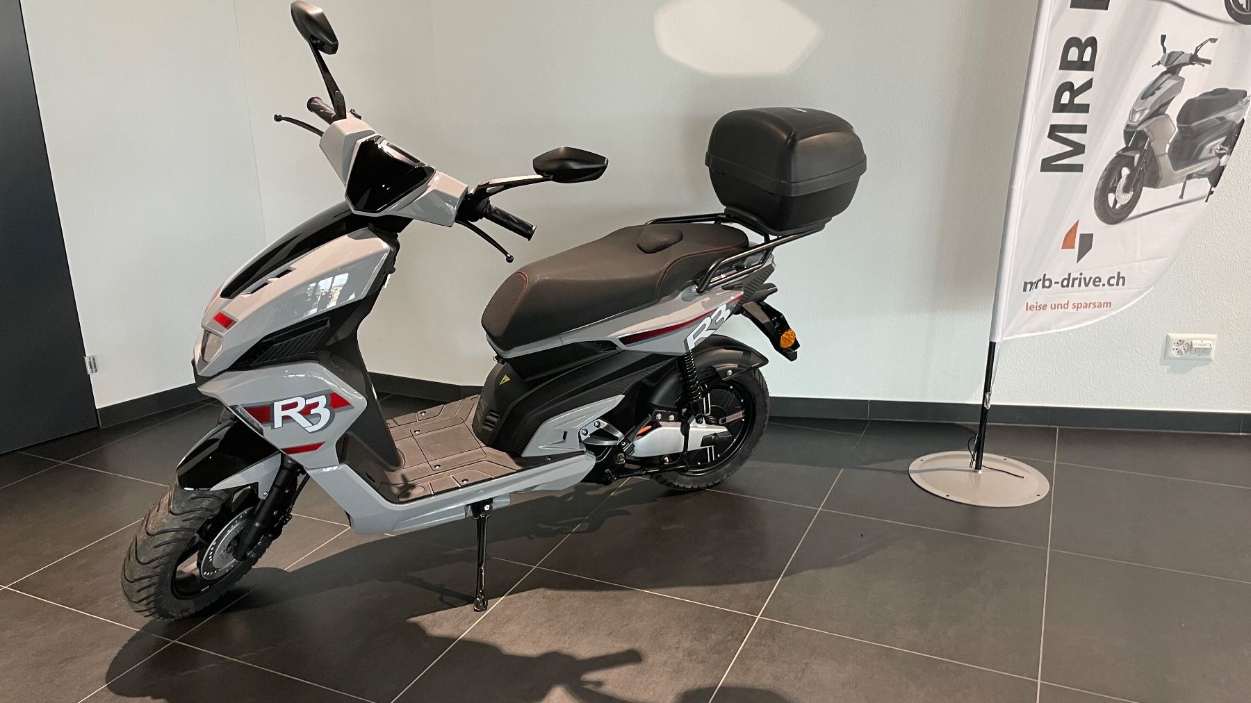 Voiturettes électriques: Elektro-Roller 45 Km/h – Neuf (Voir description) à Dietikon par segger01