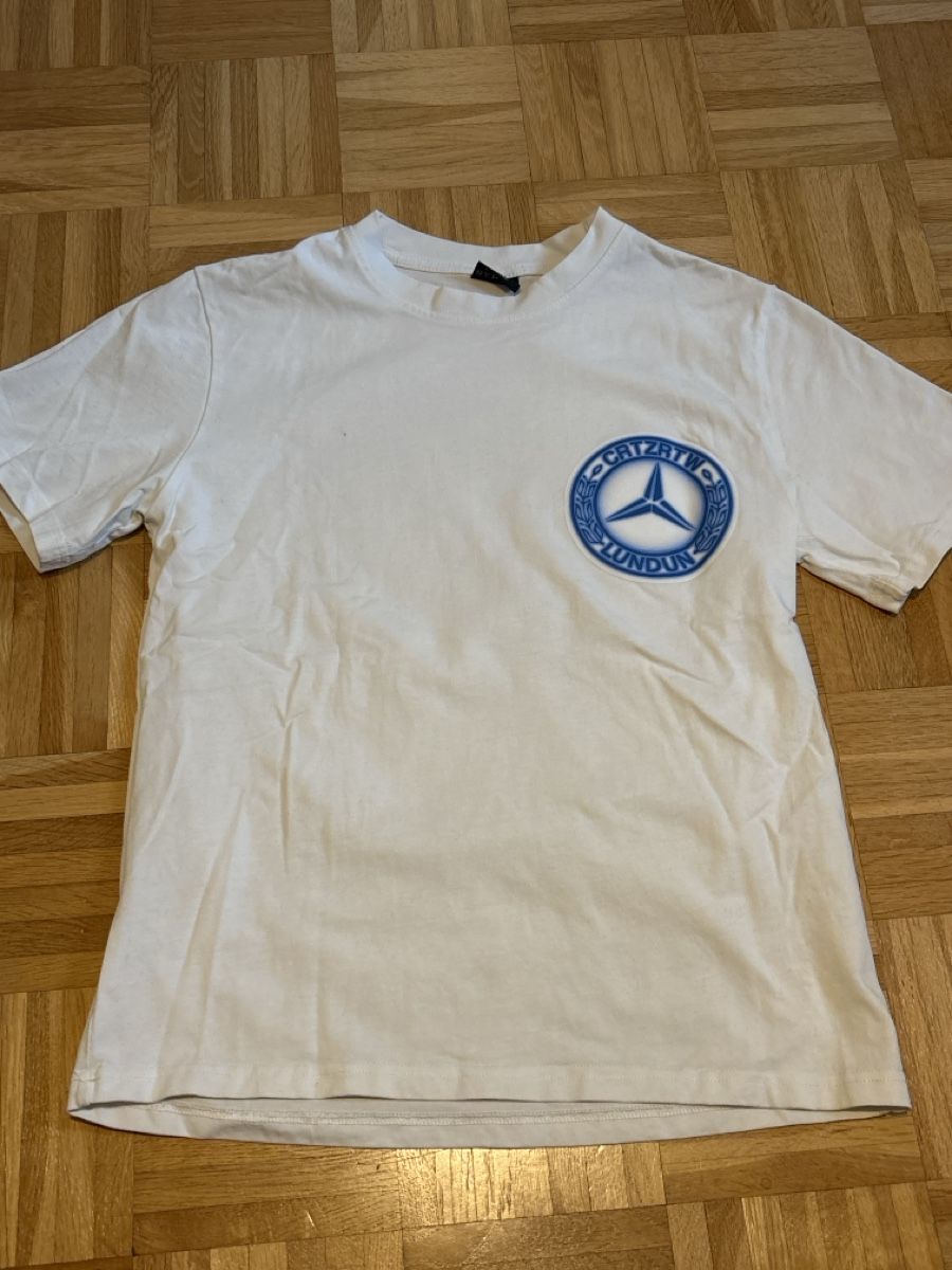 T-shirt: Cooles Tshirt Gr. S – Nuovo (secondo la descrizione) da Solothurn venduto da con_sk82