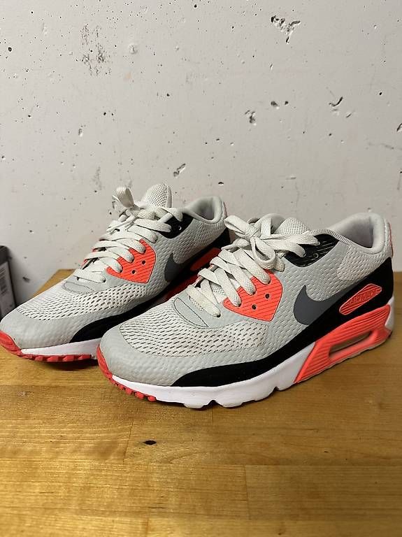 Scarpe da uomo: Nike Sneakers Air Max – Usato da Zürich venduto da Babanos7