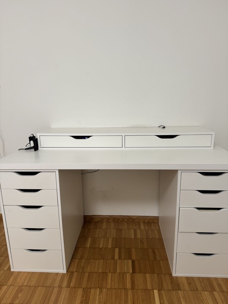 Ikea Tavoli da trucco: Schminktisch mit Schublade – Usato da Binningen venduto da Maydin1