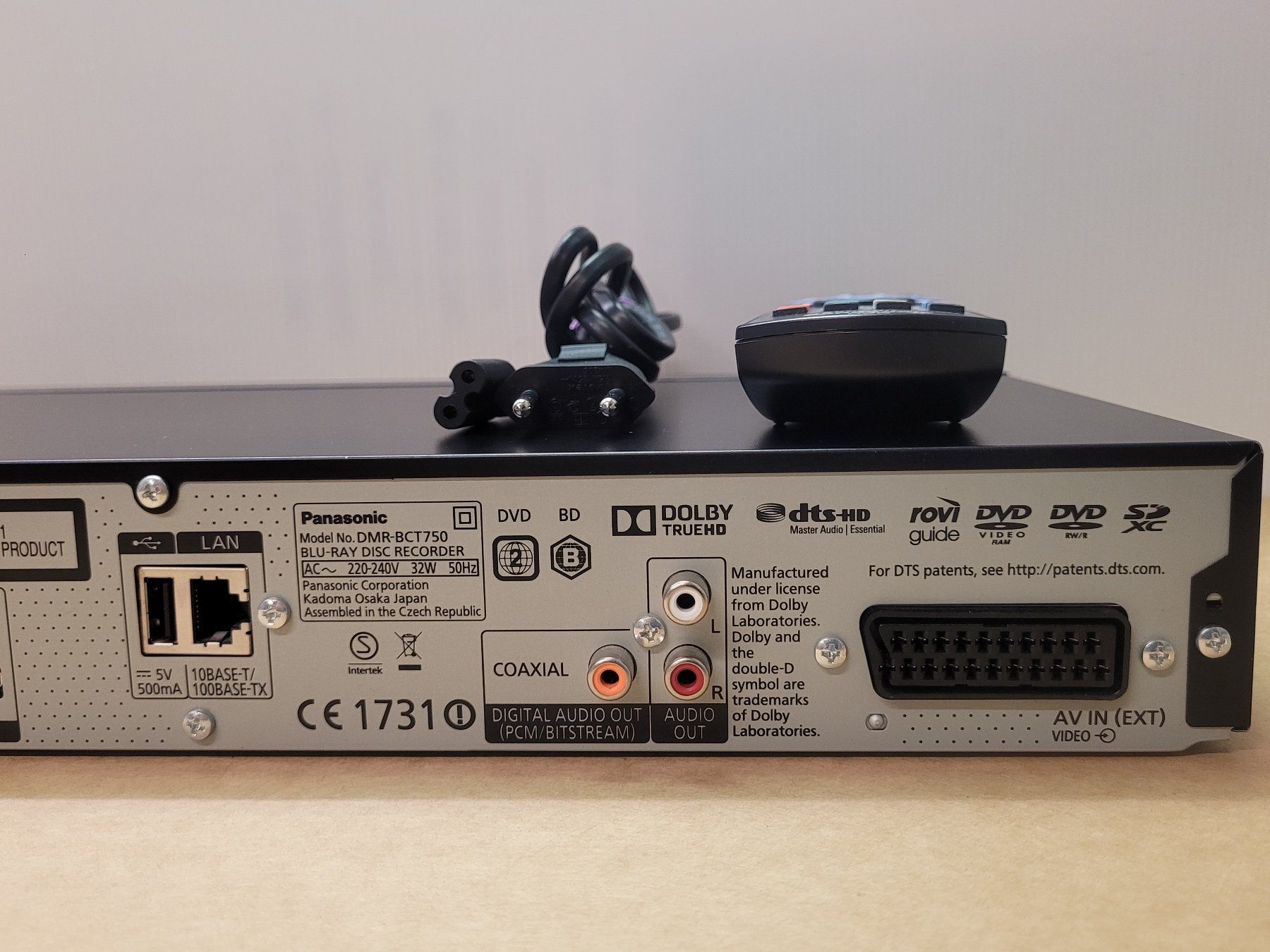 Panasonic Aufnahmegeräte: Panasonic DMRBCT750EG Blu-Ray recorder 500GB – Gebraucht aus Arlesheim von ars_musica 5