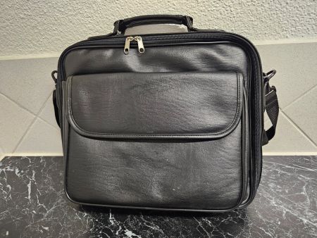 Schwarze Businesstasche / Laptoptasche