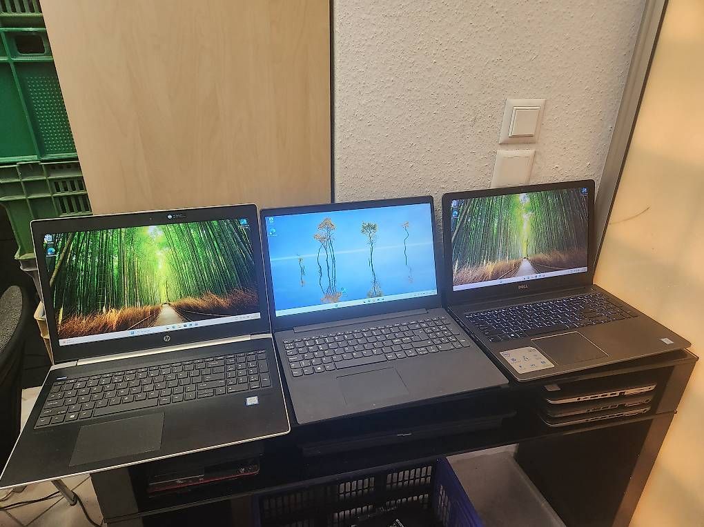 Notebook: Lot de 10 ordinateurs portables au plus offrant – Usato da Donneloye venduto da ire_767q 2
