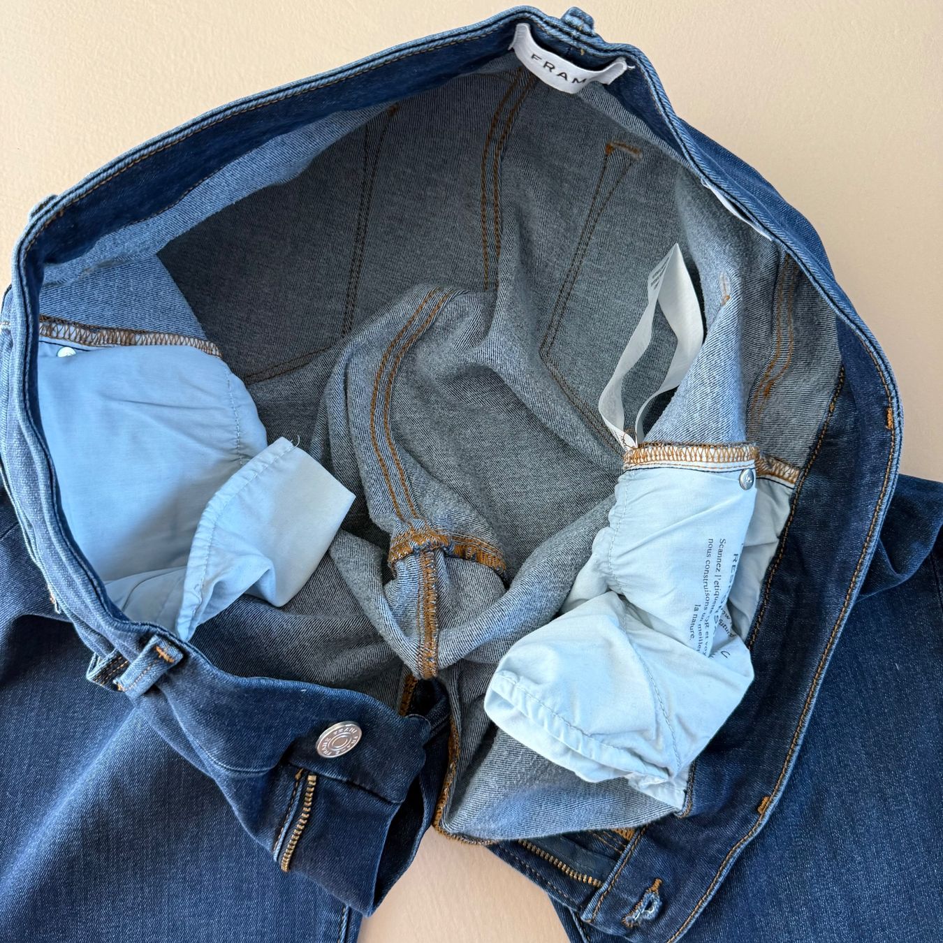 Jeans: FRAME „Le Mini Boot“ Jeans 💙 – Gebraucht aus Zürich von ClosetQueen 6