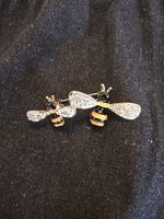 Broche abeille scintillante et dorée style Gucci 