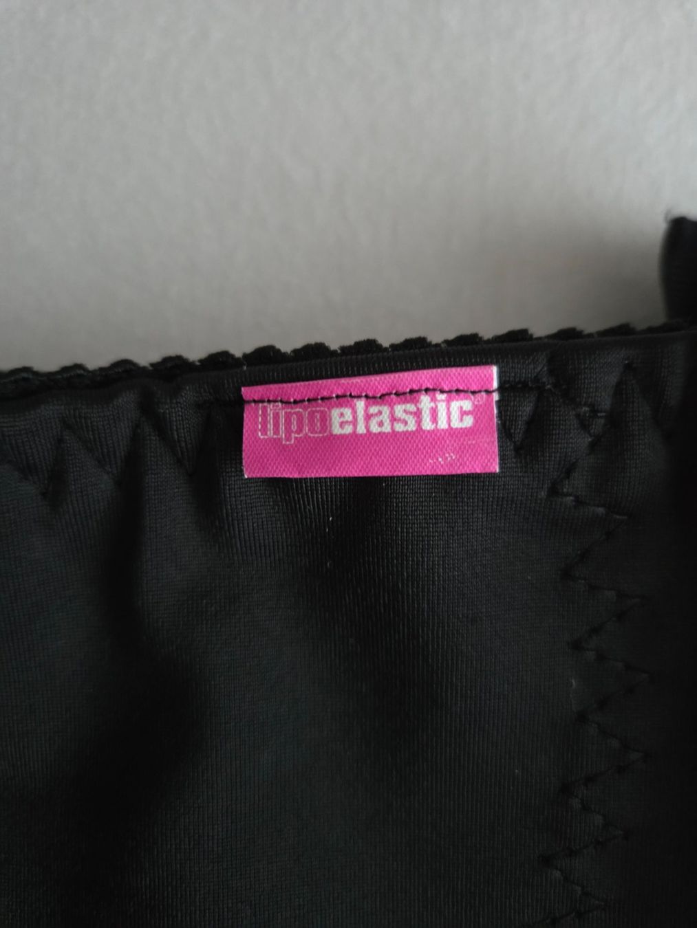 Appareils médicaux: Lipoelastic Kompression Hose Gr M neu – Neuf (Voir description) à Port par Darialina 1