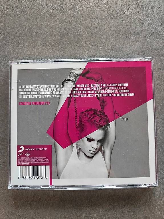 CD: CD Album Pink - Greatest hits so far  – Usato da Winterthur venduto da Fabian2707 1