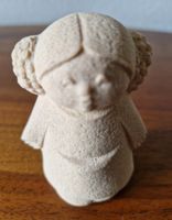 Figur Marbell Stone Art Belgium Mädchen beige