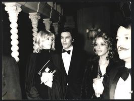 Fotografie Schauspieler Alain Delon, Mir