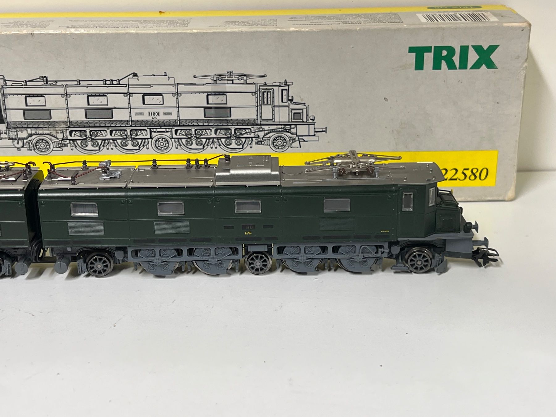 Trix Modellini di ferrovie: TRIX 22580 Ae 8/14 SBB  Analog  H0 DC – Usato da Neuenhof venduto da ludovicco 2