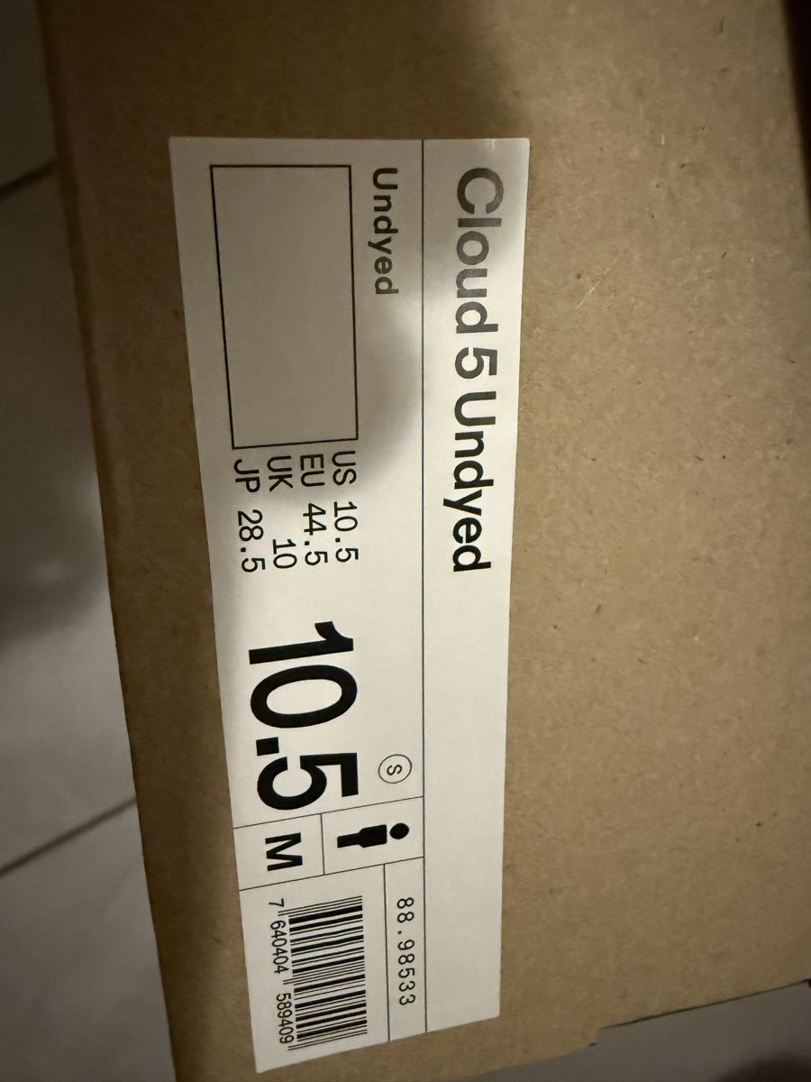 On Scarpe da uomo: ON Cloud 5 Undyed, 44.5, neu – Nuovo e nell'imballaggio originale da Uster venduto da Yobu 1