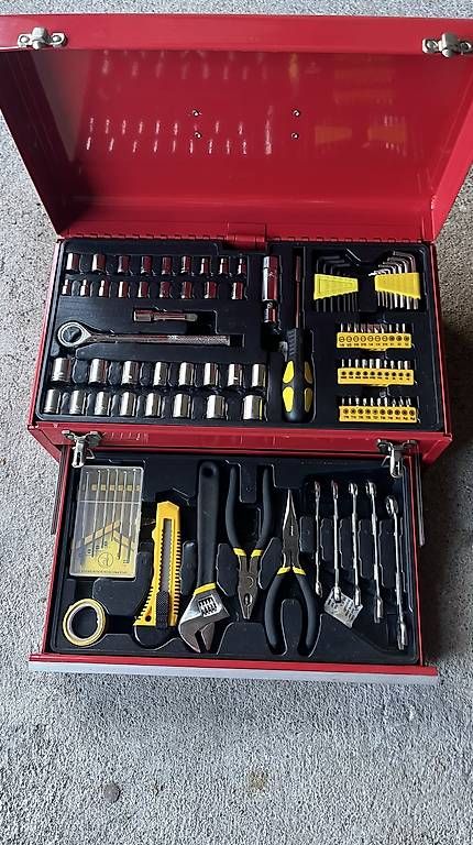 Tous les outils: Boîte à outils neuve – Neuf avec emballage d'origine à Marly par Onoff 1