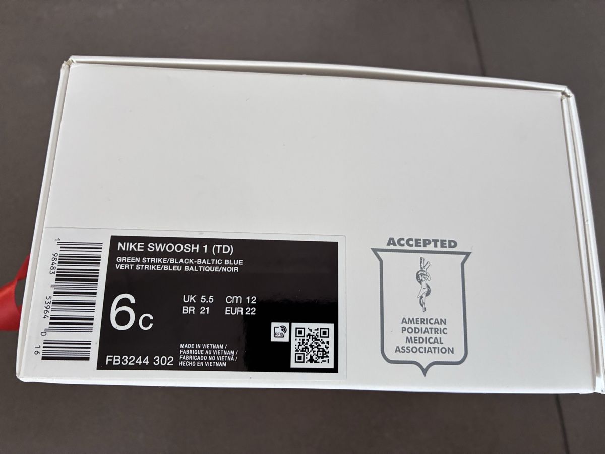Nike Scarpe per ragazzi: Chaussures bébé Nike Swoosh 1 – Usato da Lausanne venduto da lewis04 2