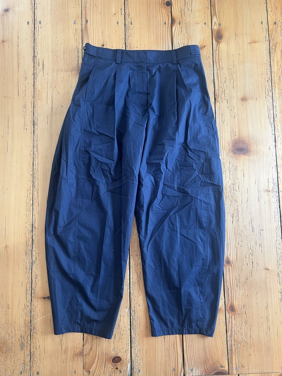Cos Pantaloni: barrel-leg trousers – Nuovo (secondo la descrizione) da Magden venduto da leo_c8bc
