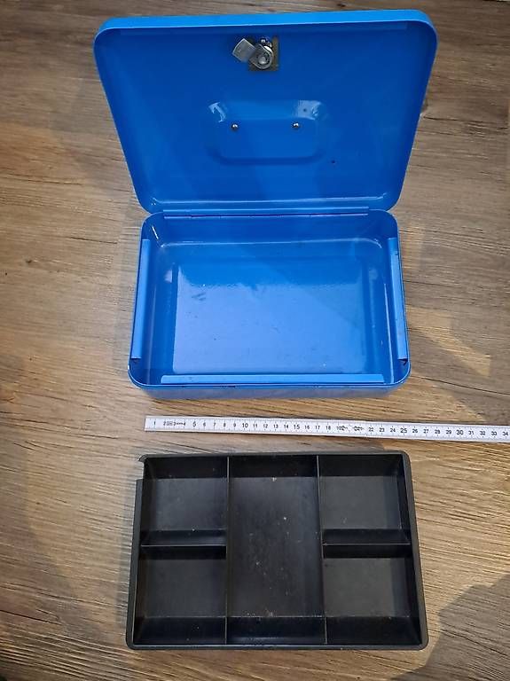 Registratore di cassa: Geld Kassette  – Usato da Sempach Station venduto da libelle017