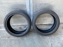 Pirelli 225/40 R19 Winterreifen 2 x 4mm JG 2022