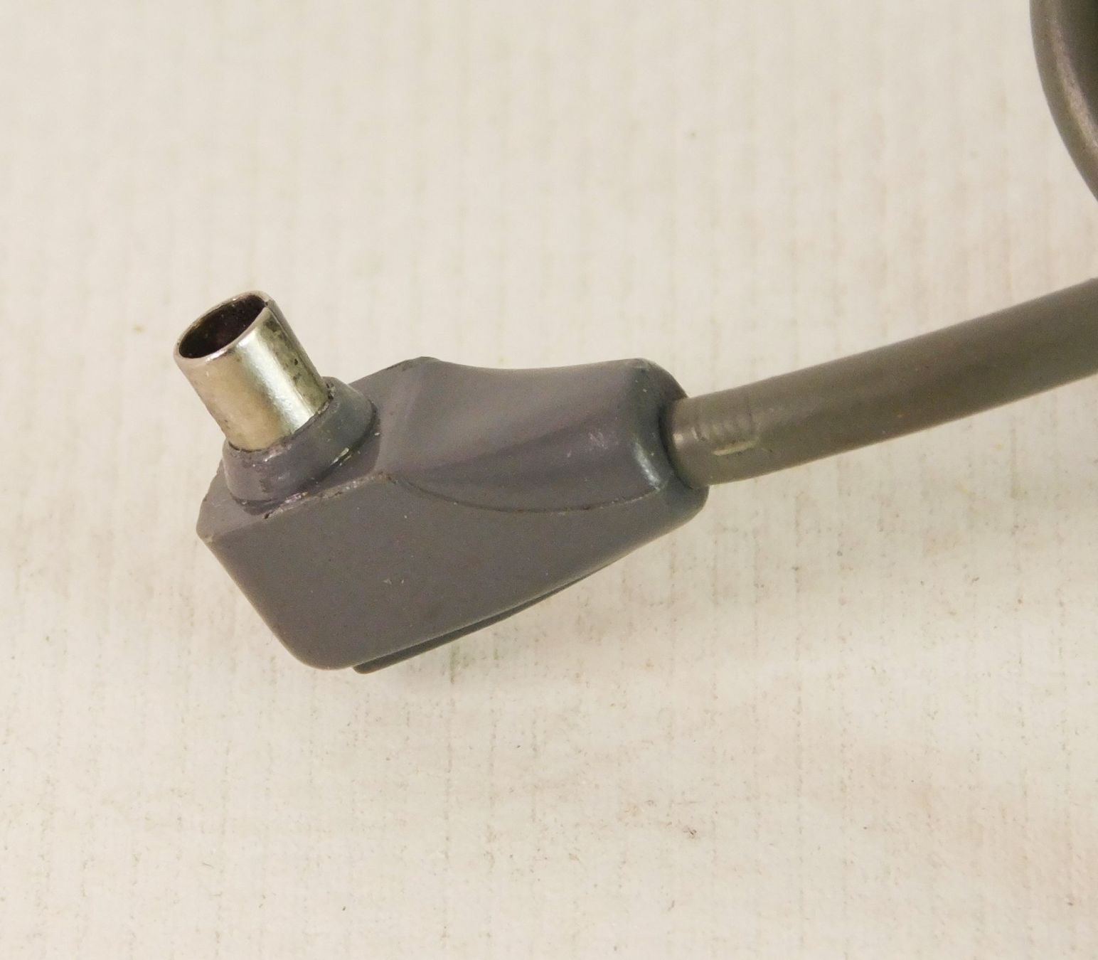 Cavi: Kabel für Dreifachstecker – Usato da Emmenbrücke venduto da Ulisse-22 2