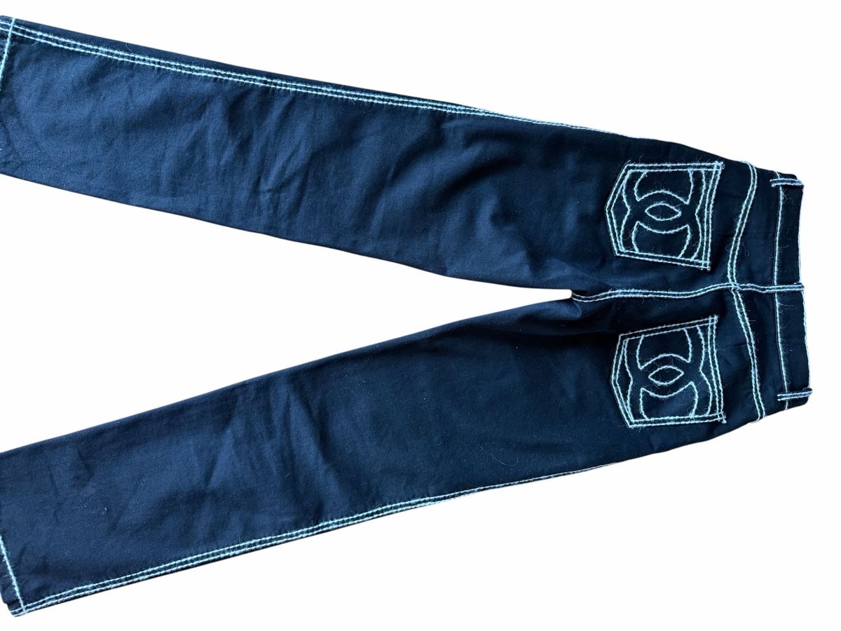 Chanel Jeans: Chanel Jeans Gr 36 – Nuovo (secondo la descrizione) da Rüschlikon venduto da Wurmsibach