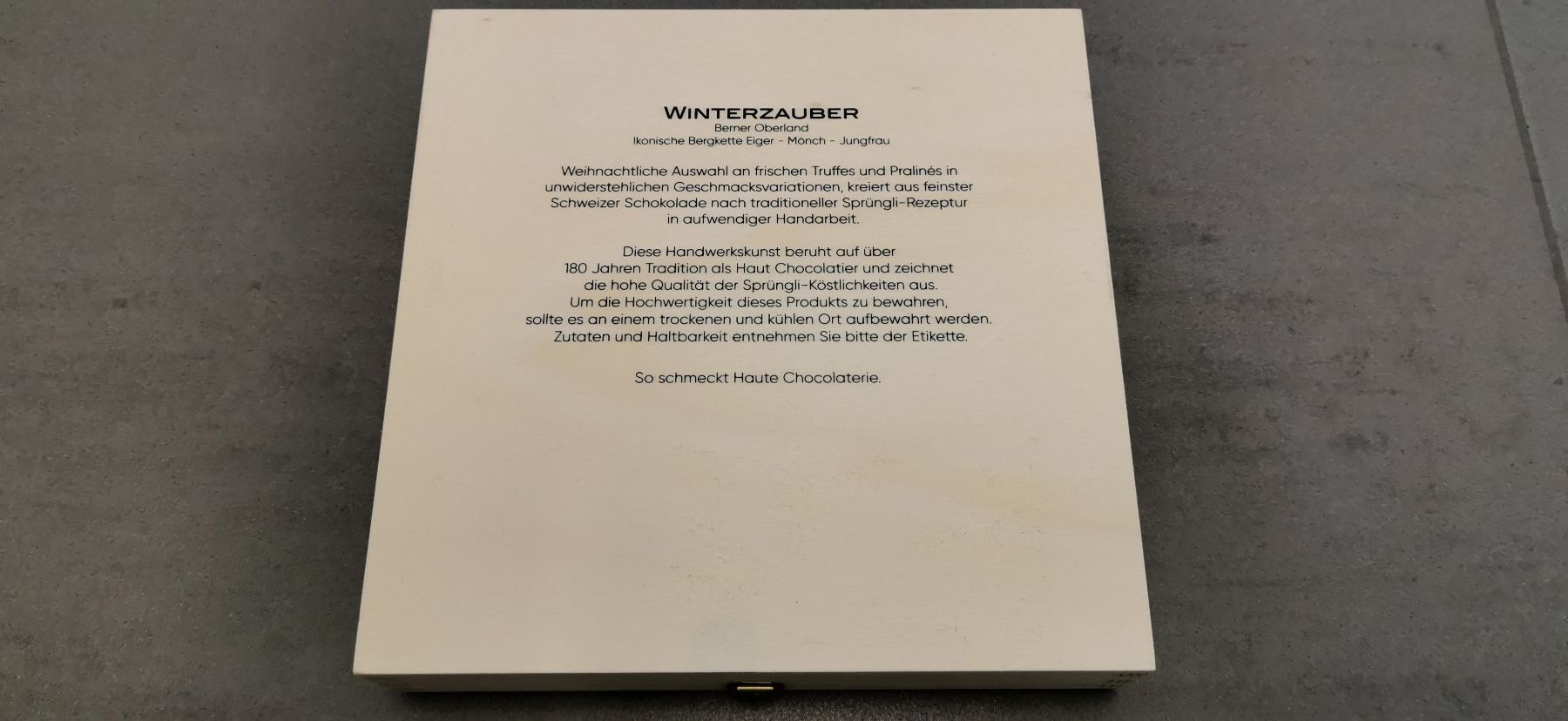 Cassapanche: Holz Aufbewahrungsbox – Usato da Zürich venduto da Bluemex 2