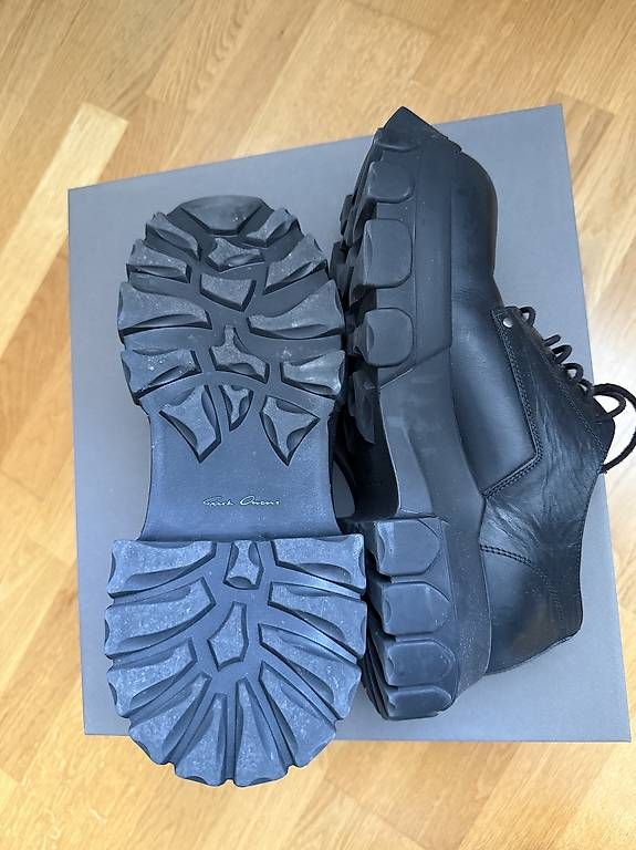 Scarpe da uomo: Rick Owens Tractor Boots – Usato da Egnach venduto da hrid 2