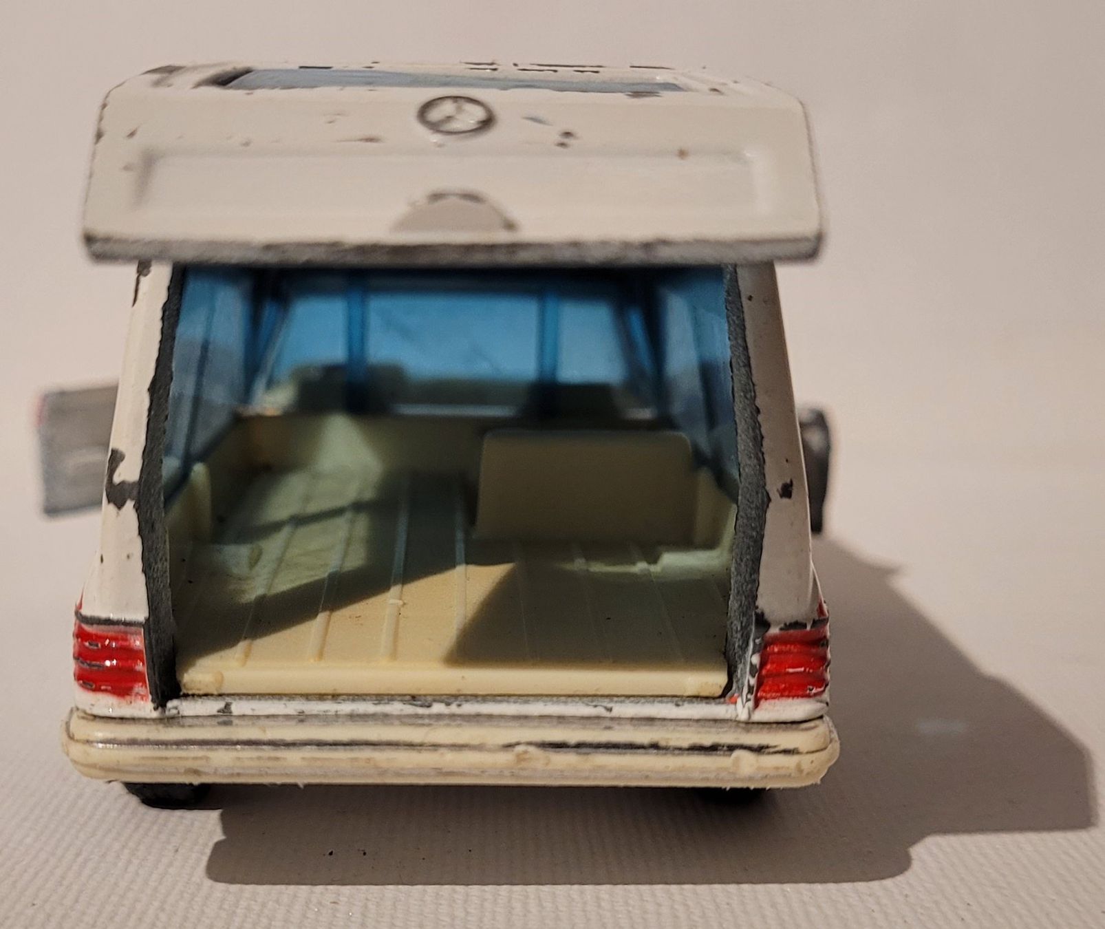 Corgi Toys Modellini d'auto: BONNA 2500 AMBULANCE - CORGI – Usato da Neftenbach venduto da Mador6 2